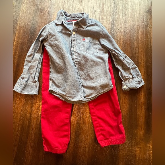 Boys Carters Set 4t - Picture 2 of 5